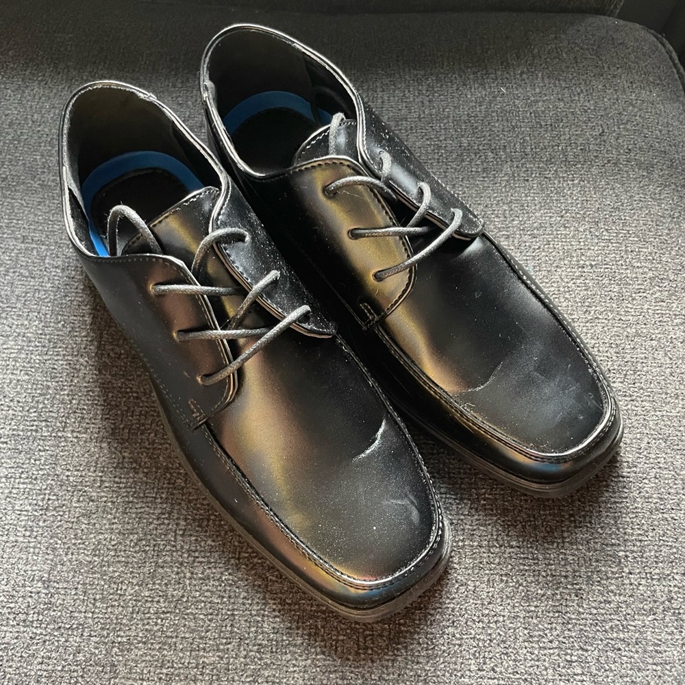Boys dress shoes